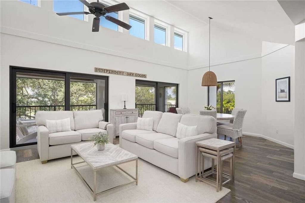 Property photo 1 of 11 <Alttext/>