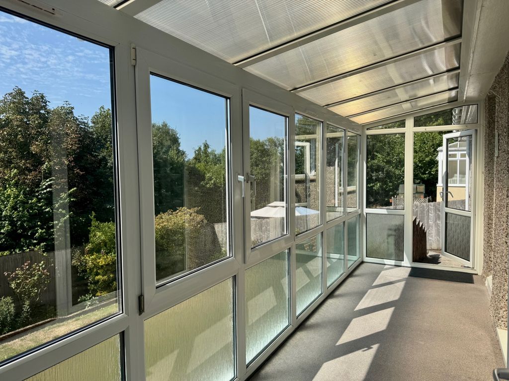 Property photo 3 of 26 Conservatory