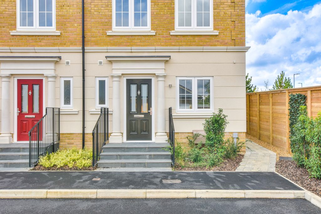 Property photo 2 of 23 Dsc_0163-Dsc_0165