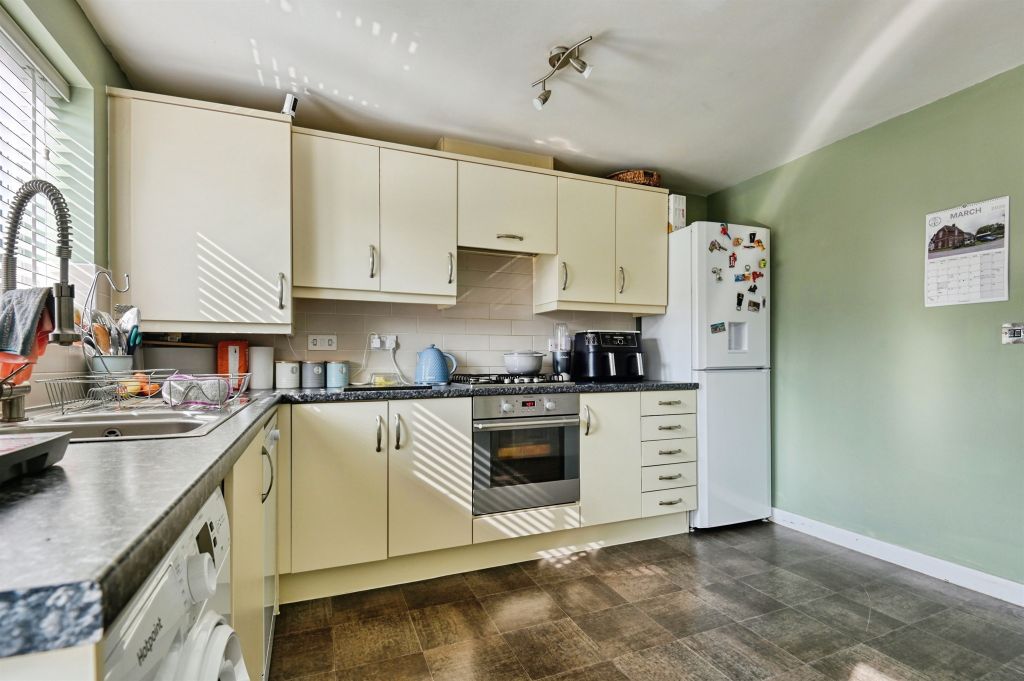 Property photo 1 of 22