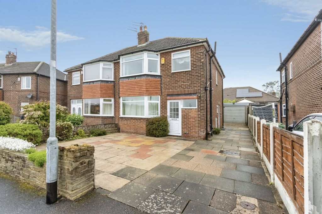 Property photo 1 of 13