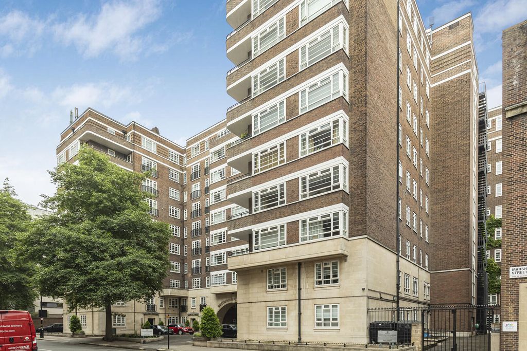 Property photo 3 of 23 Front (Exterior)