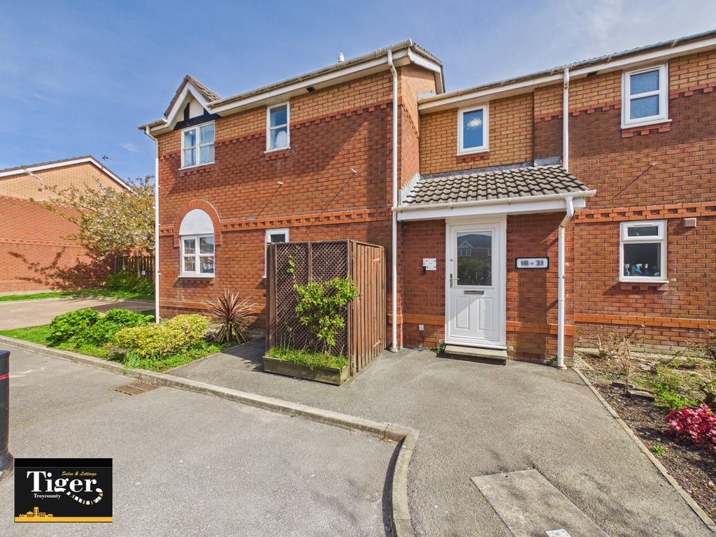 Property photo 1 of 8 Cam03440G0-Pr0576-Still009