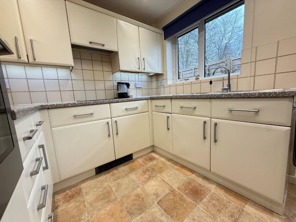 Property photo 2 of 14 14.Jpg