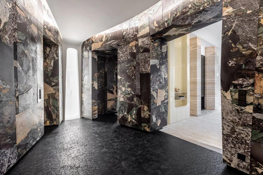 Property photo 3 of 26