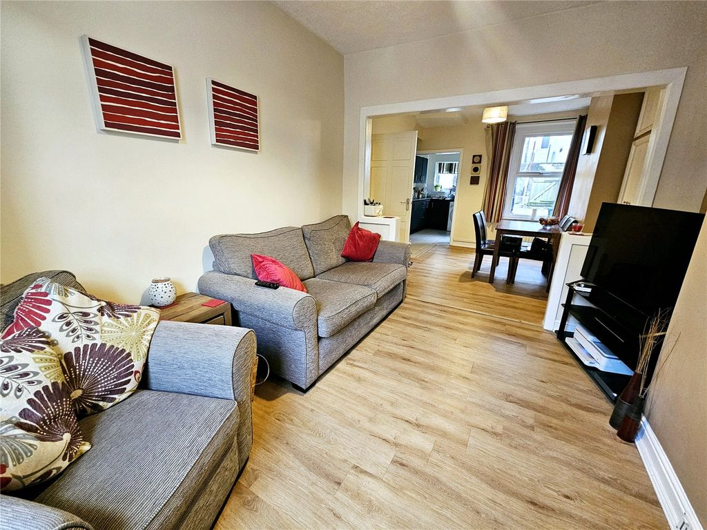 Property photo 3 of 12 Open Plan Living