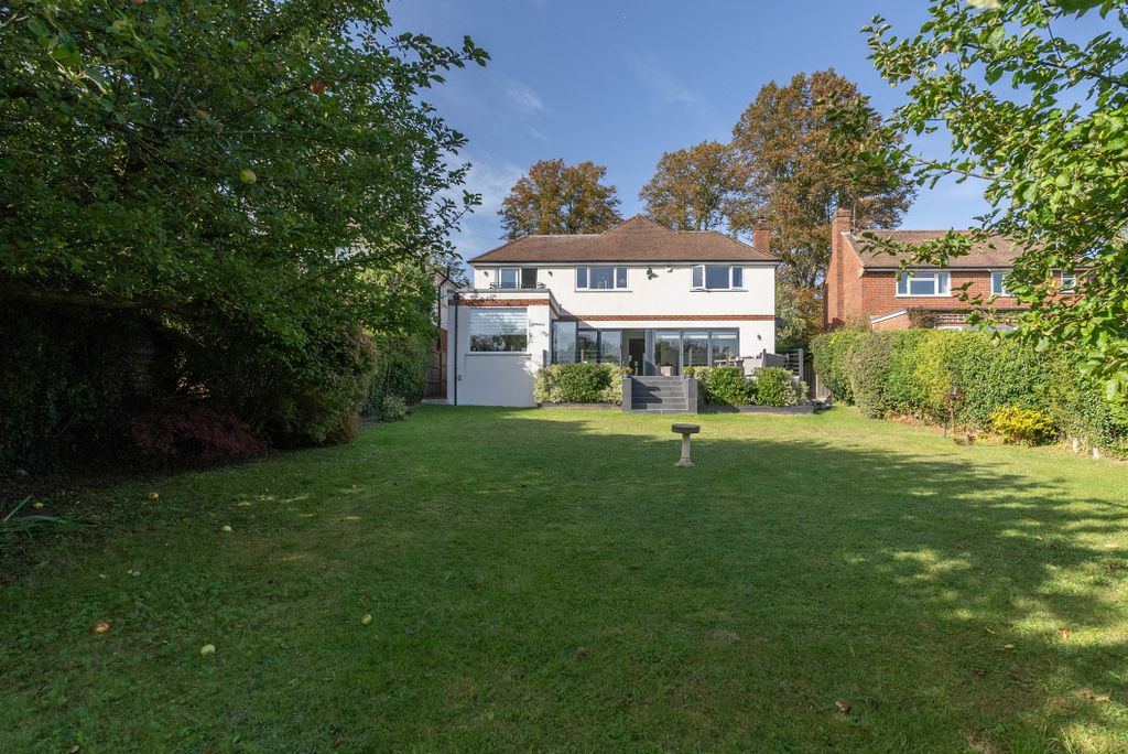 Property photo 1 of 20