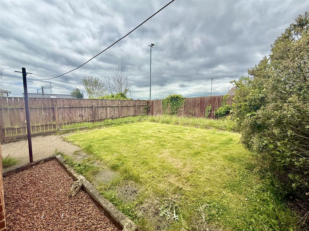 Additional image 7 of 3 bed semi-detached house for saleJoicey Road, Gateshead NE9