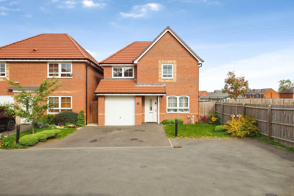 Property photo 1 of 21 Pbox-Img.Jpg