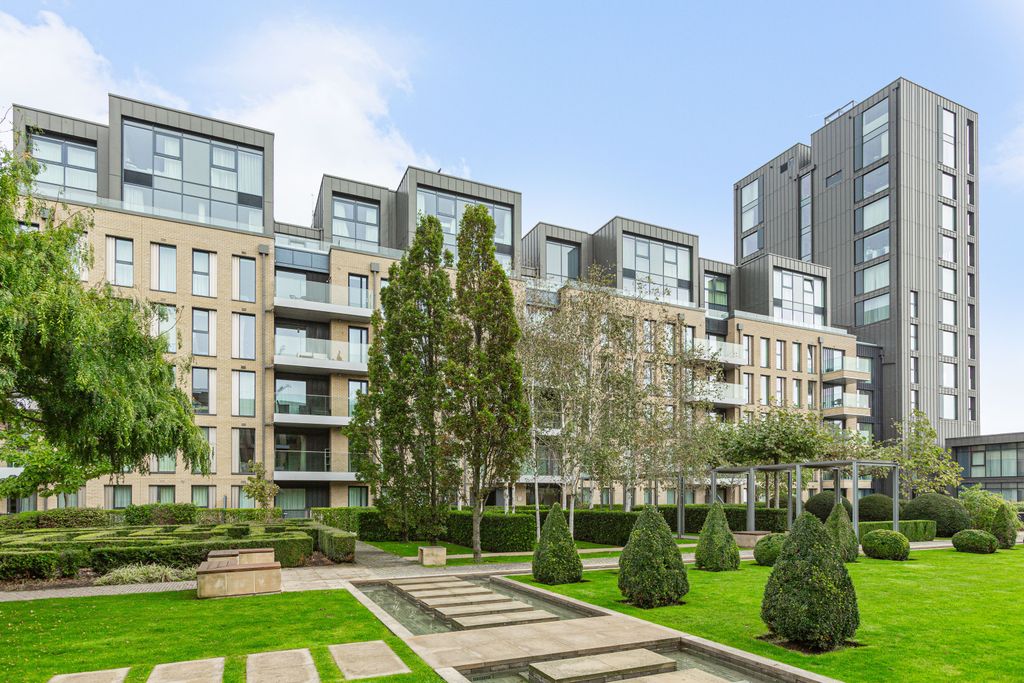 Property photo 1 of 10