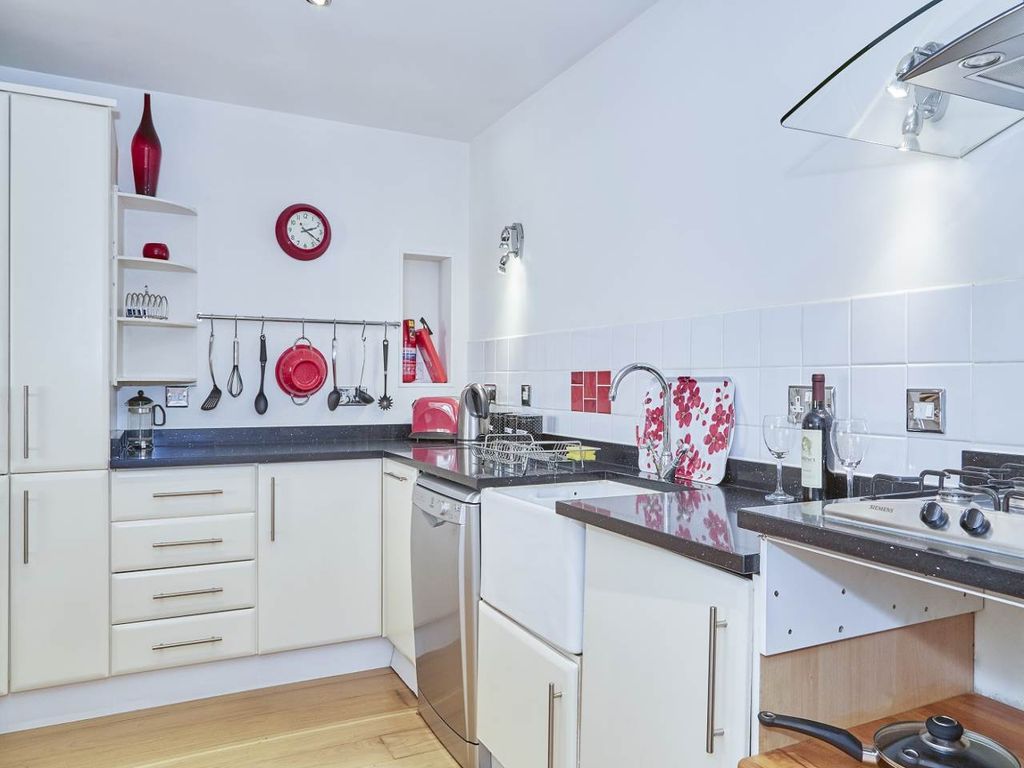 Property photo 2 of 13 2