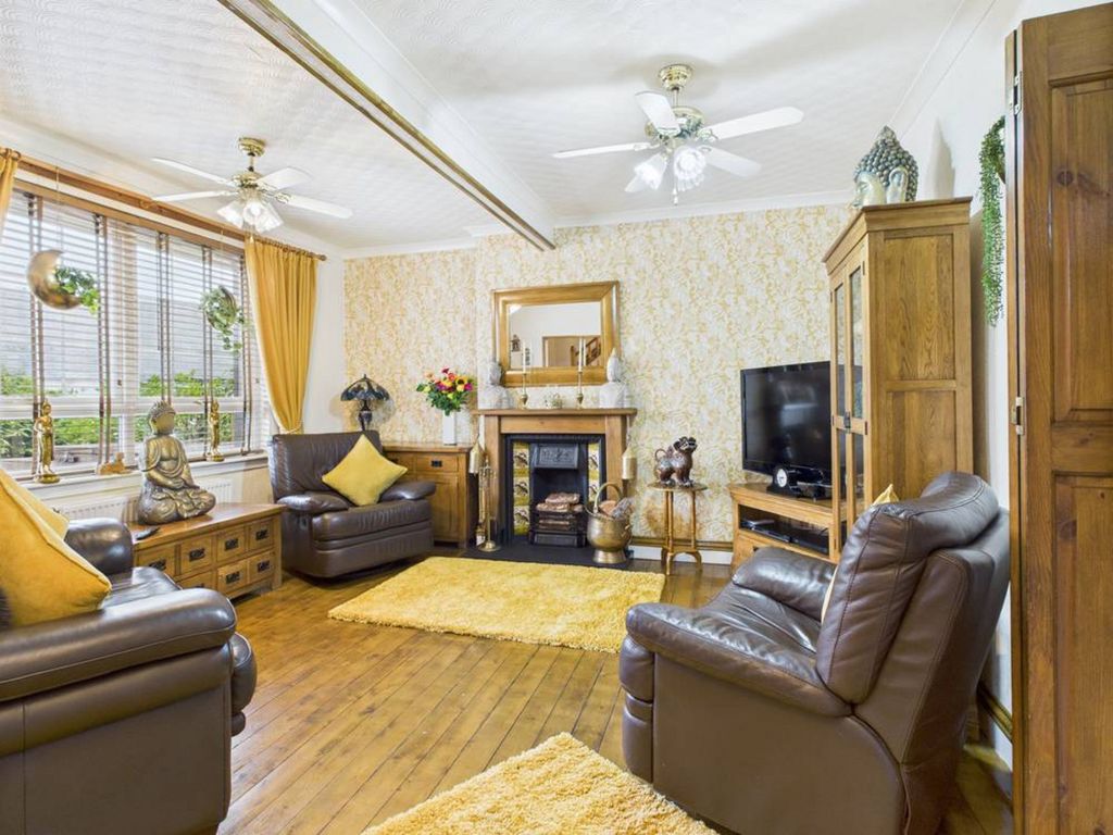 Property photo 3 of 23