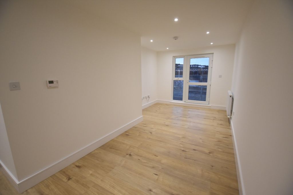 Property photo 2 of 10 5412451