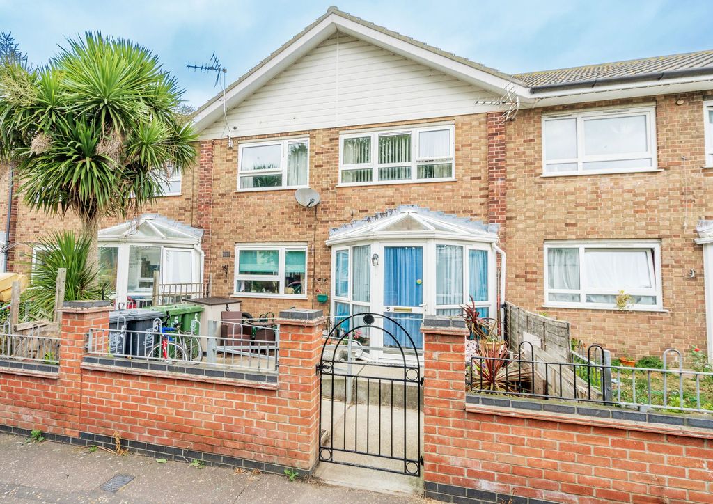 Property photo 1 of 21