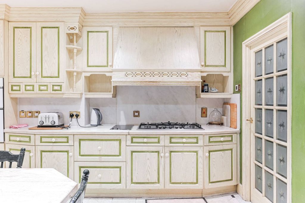 Additional image 28 of 6 bed terraced house to rentUpper Grosvenor Street, Mayfair, London W1K