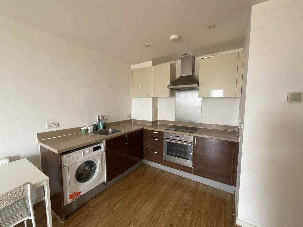 Property photo 3 of 6 Img_6611