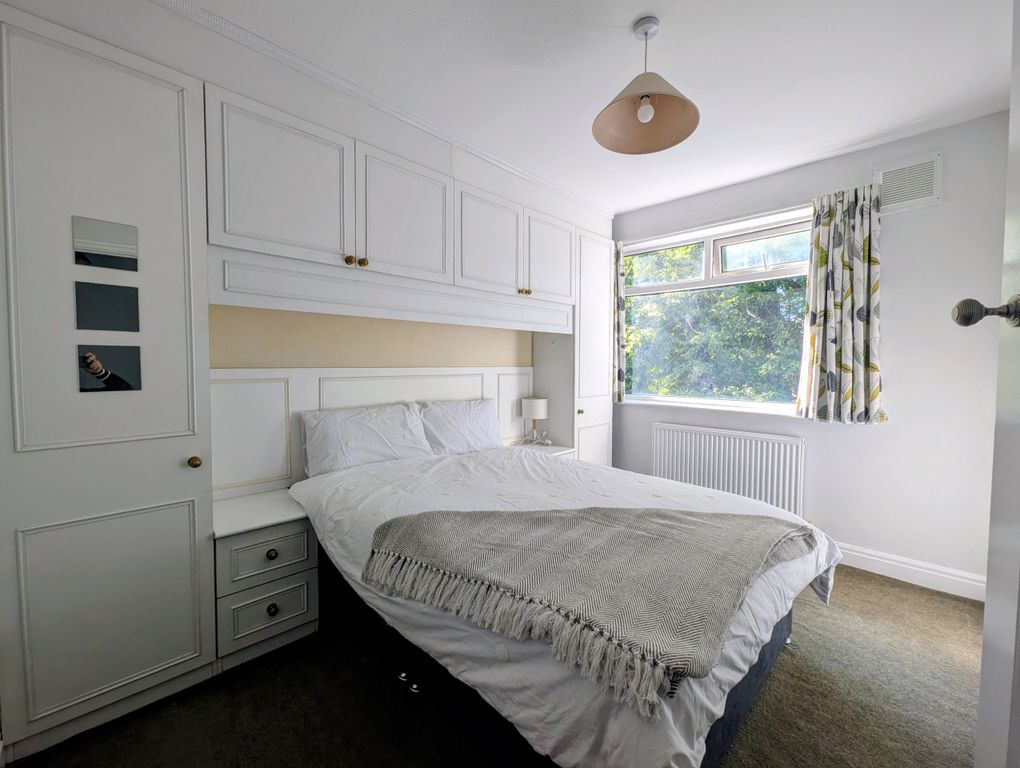 Property photo 3 of 8 56 Kelso Gardens 1st Floor Room