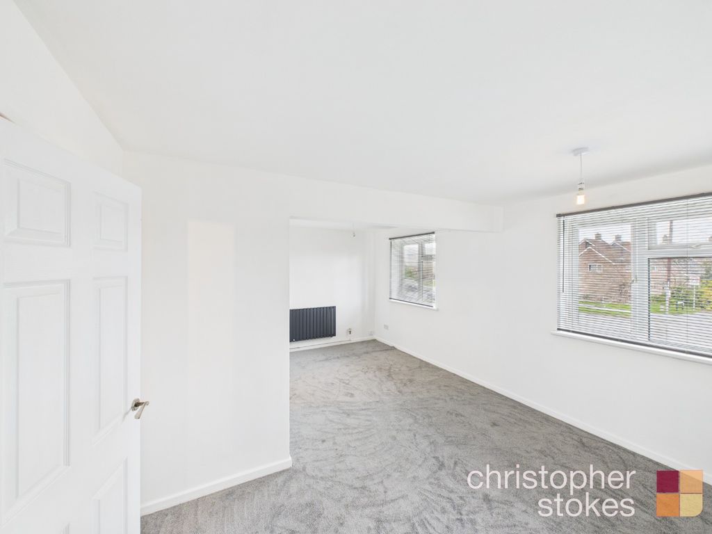 Property photo 2 of 13 4832901