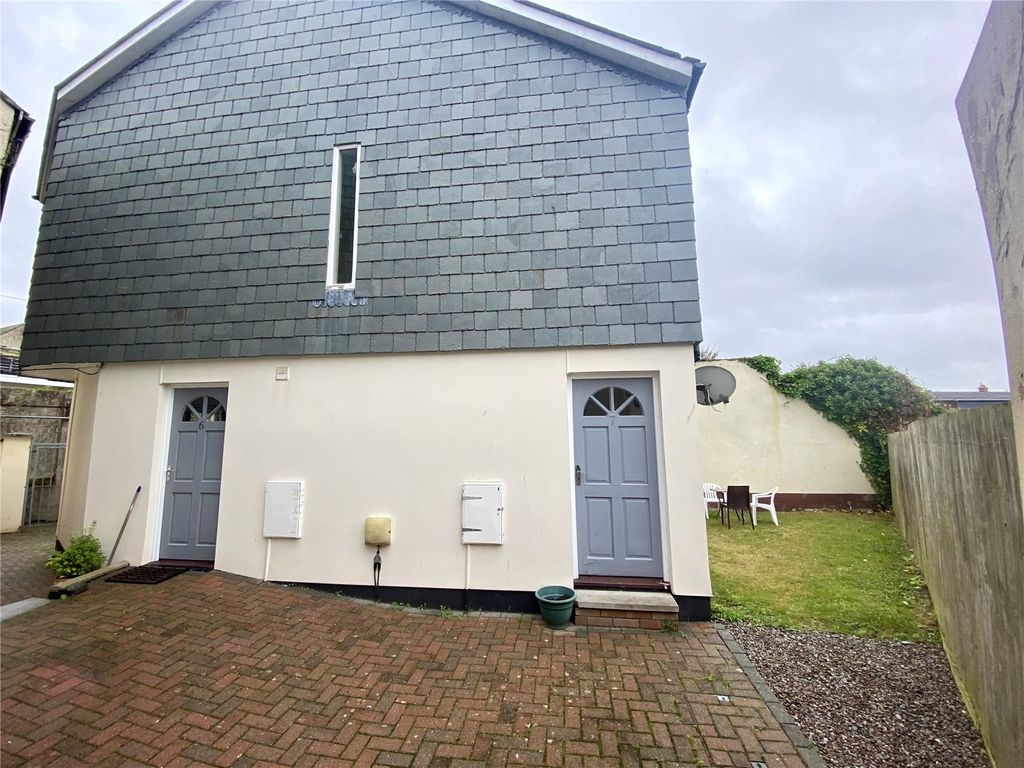 Property photo 1 of 13 Picture No. 18