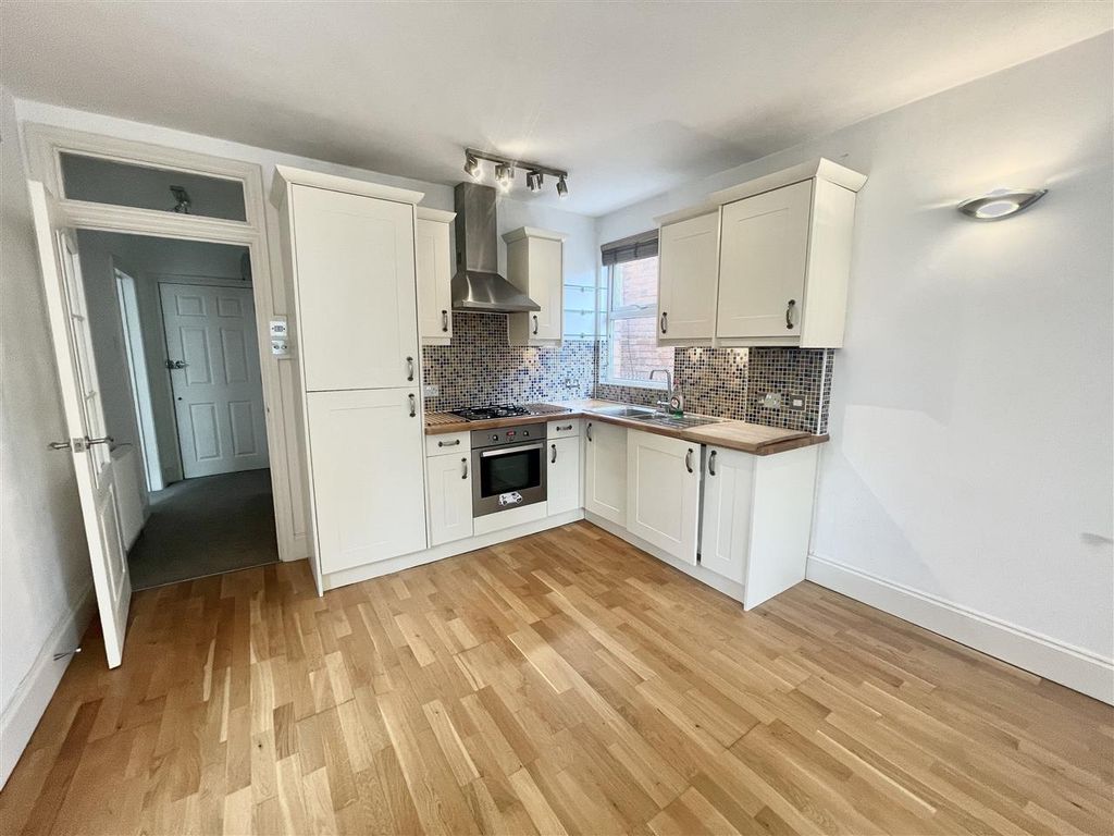 Property photo 3 of 7 Kitchen And Lounge