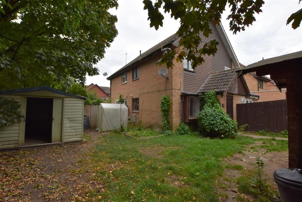 Property photo 1 of 8