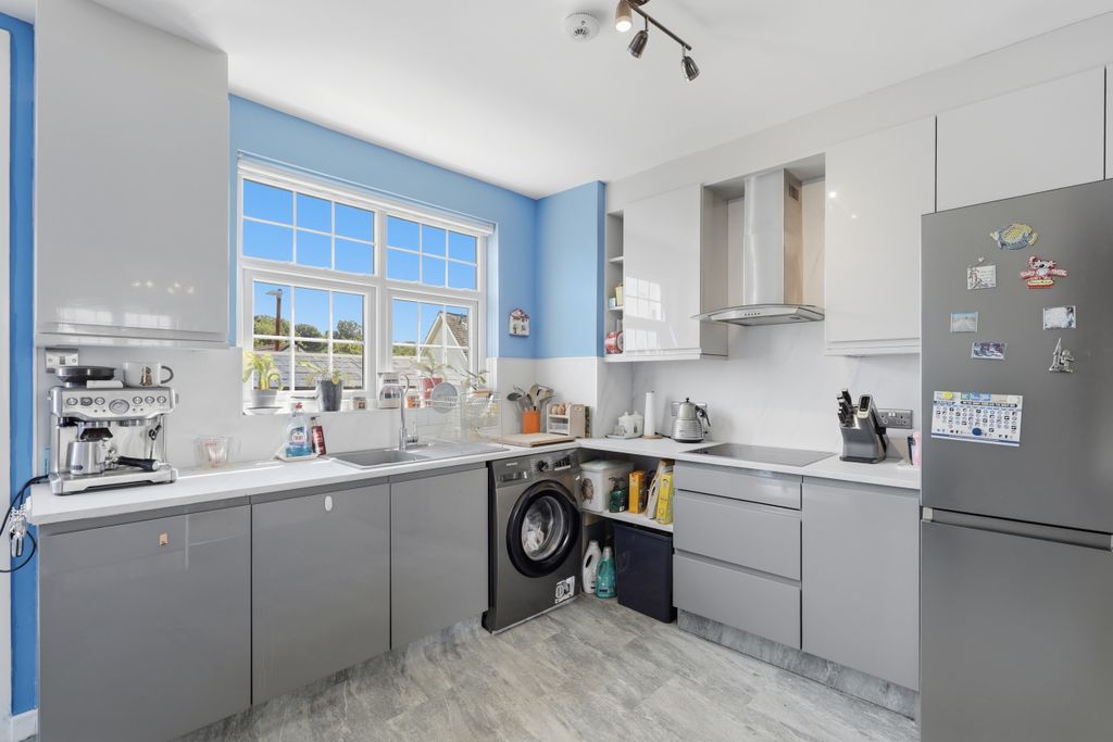 Additional image 7 of 3 bed flat for saleChurch Road, Gartocharn G83