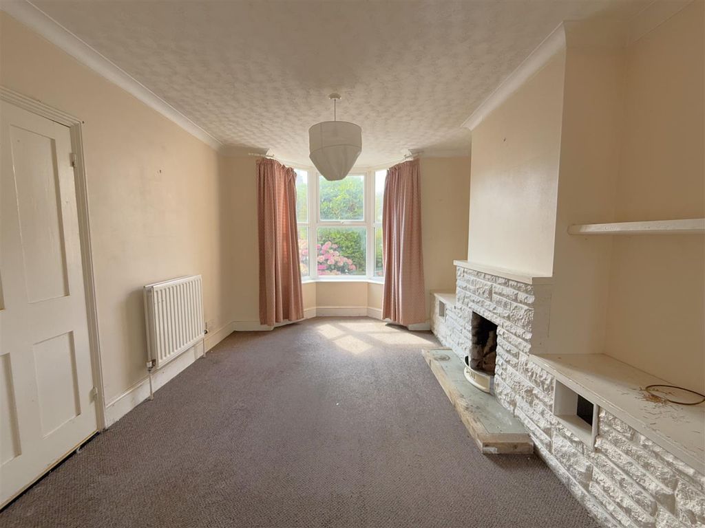 Property photo 3 of 11 3.Jpg