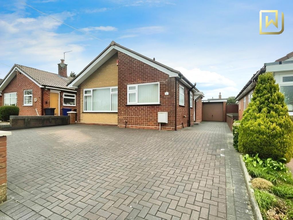 Property photo 1 of 14 Front