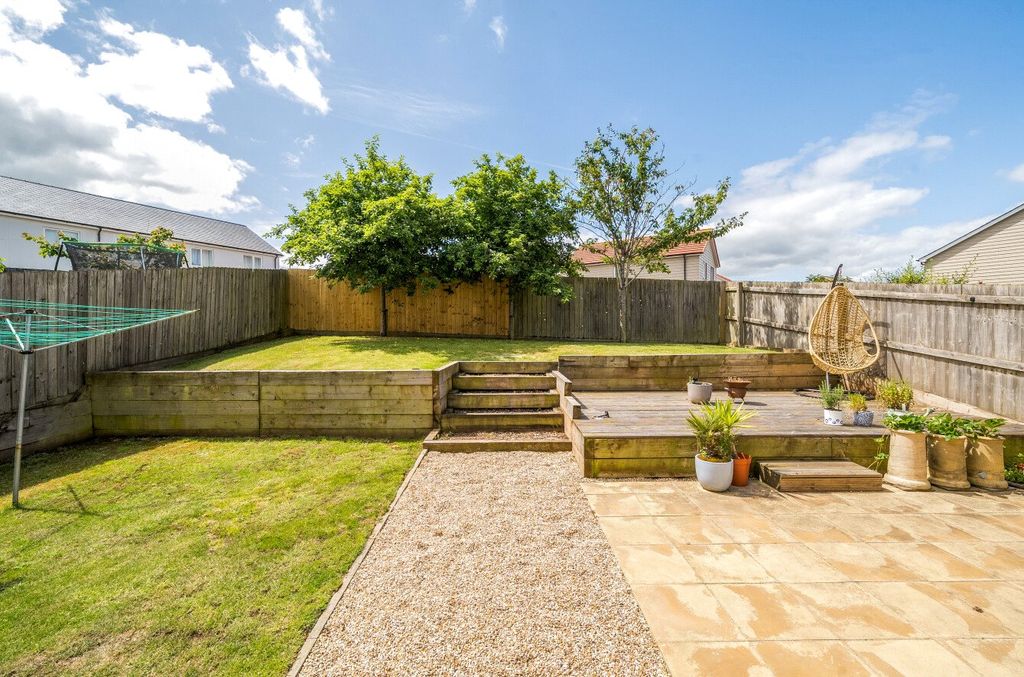 Property photo 2 of 14 Rear Garden