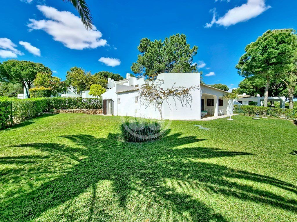 Property photo 3 of 46