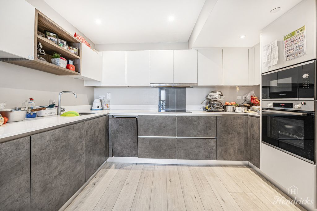 Property photo 3 of 30