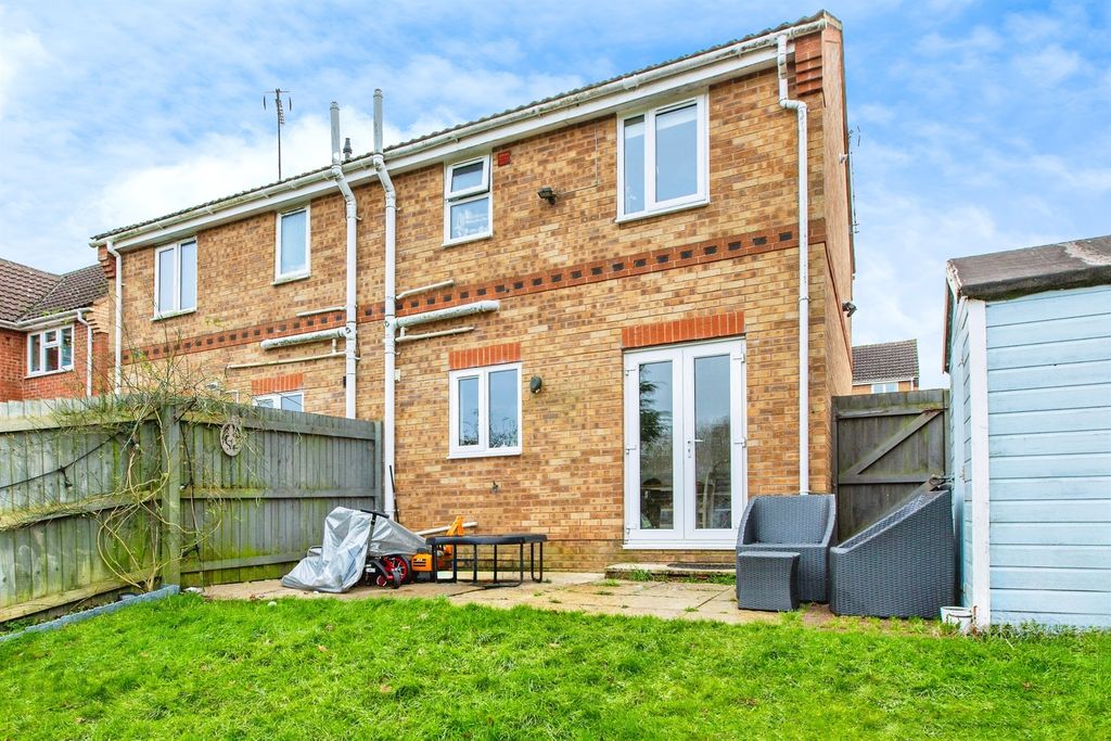 Property photo 2 of 17
