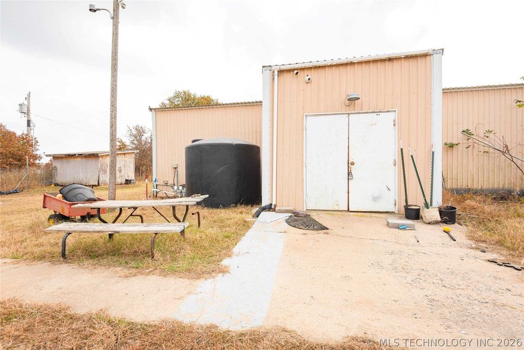 Property photo 2 of 24 <Alttext/>