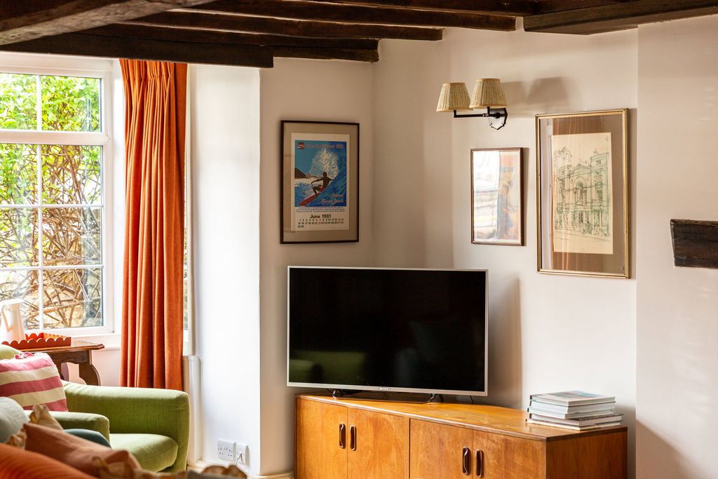 Property photo 3 of 45