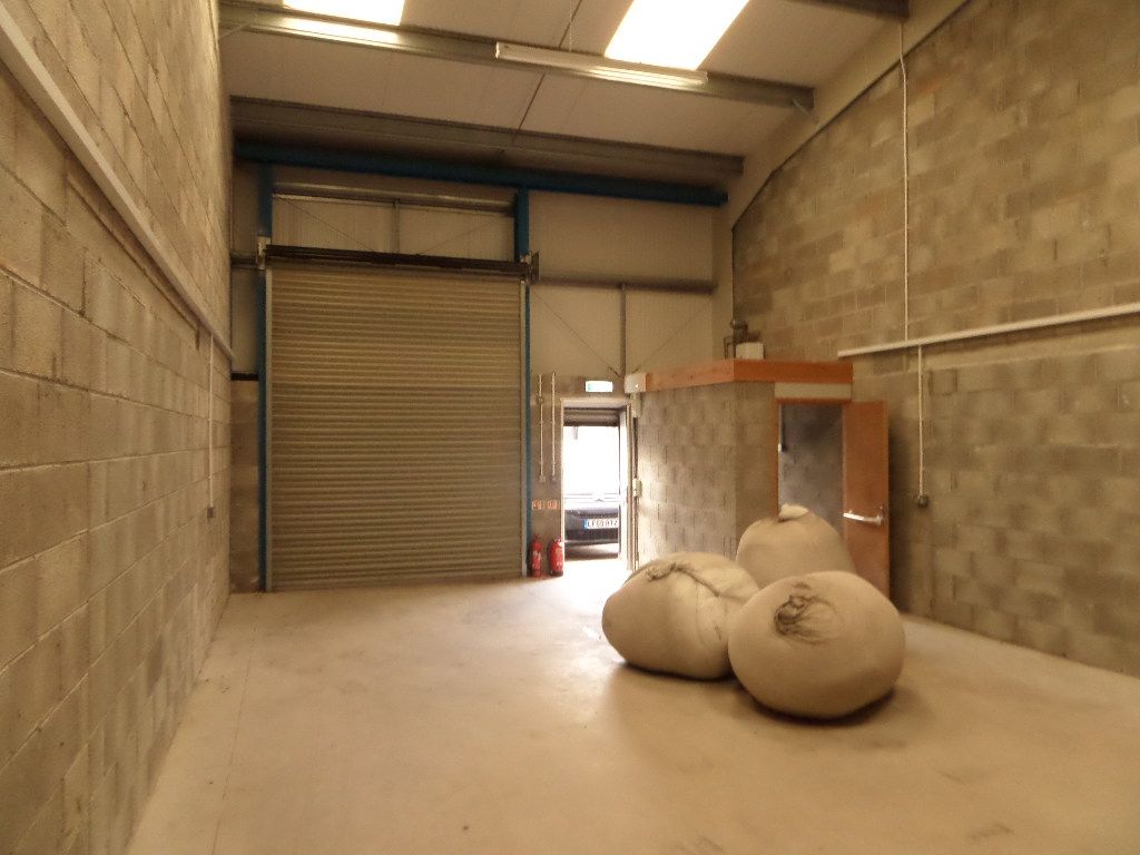 Property photo 3 of 7