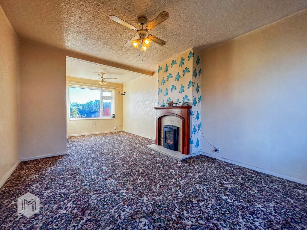 Property photo 2 of 13 Picture No. 14