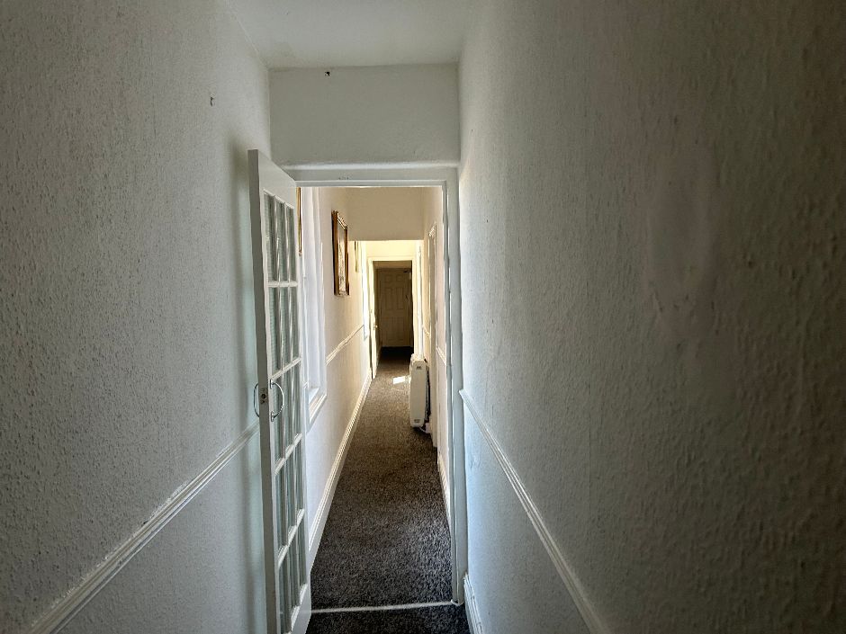 Property photo 1 of 16 92 Bloomfield Road, Blackpool