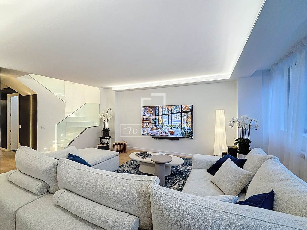 Property photo 1 of 36