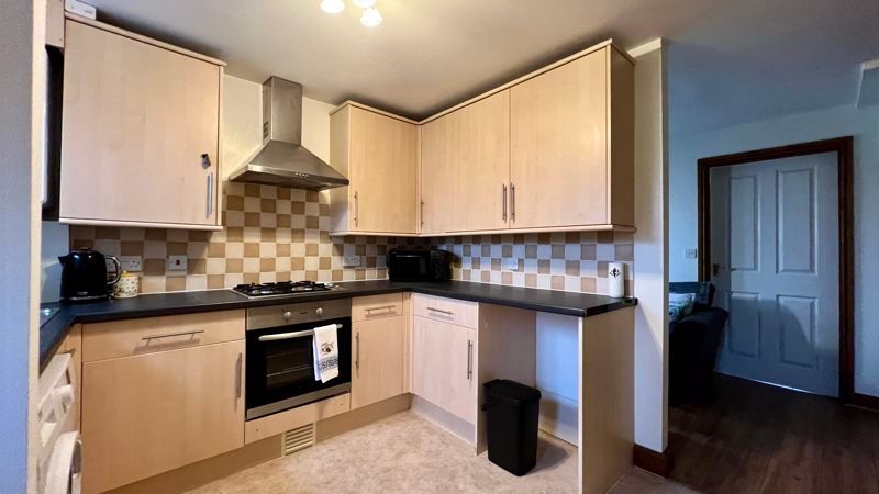 Property photo 3 of 14 Photo 2