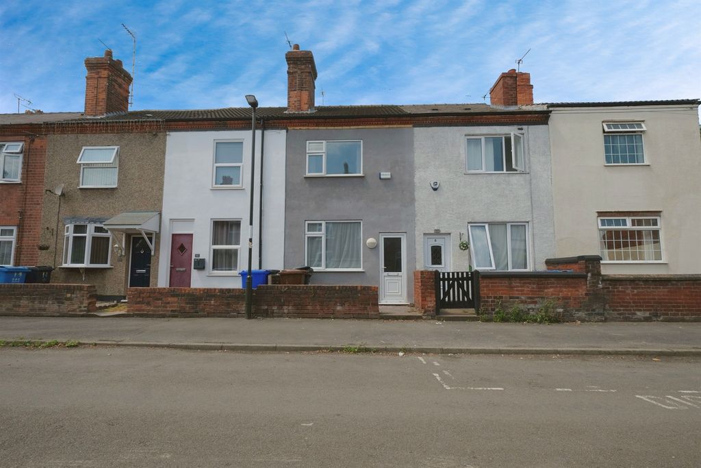 Property photo 1 of 15