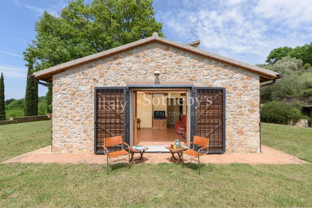 Property photo 2 of 30