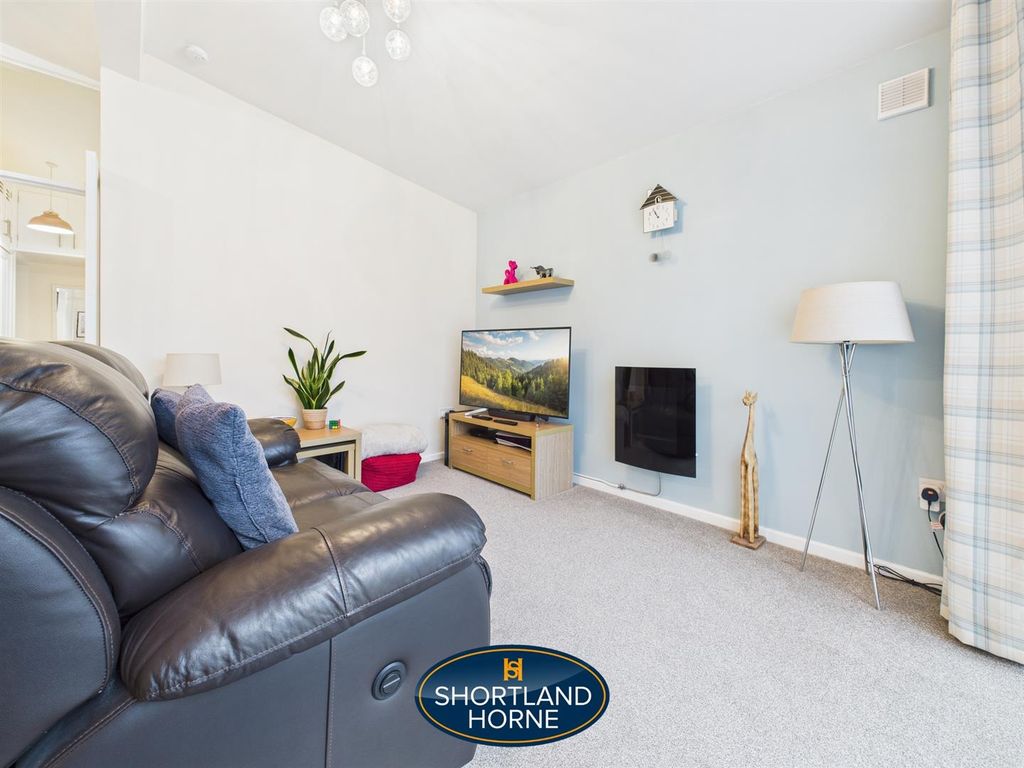 Property photo 3 of 22 Cam04377G0-Pr0067-Still003.Jpg