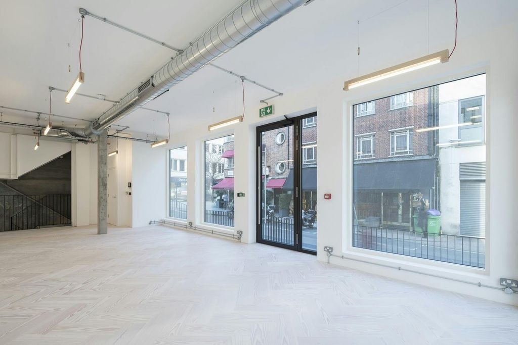 Property photo 3 of 24 Ground Floor Office