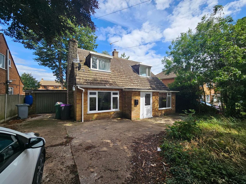 Property photo 1 of 7 Exterior