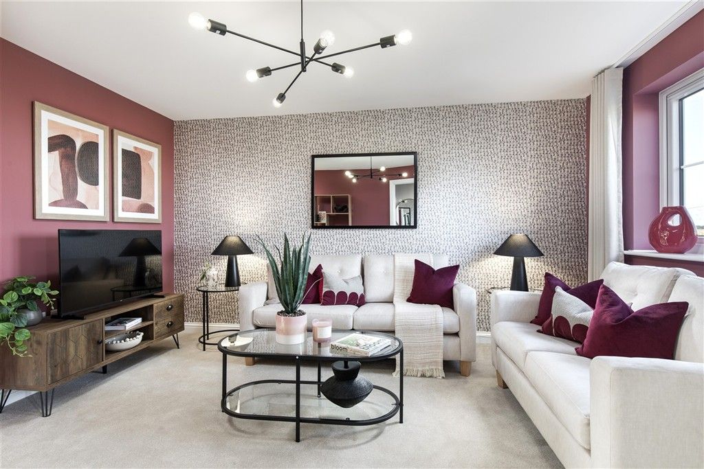 Property photo 1 of 13 Lounge
