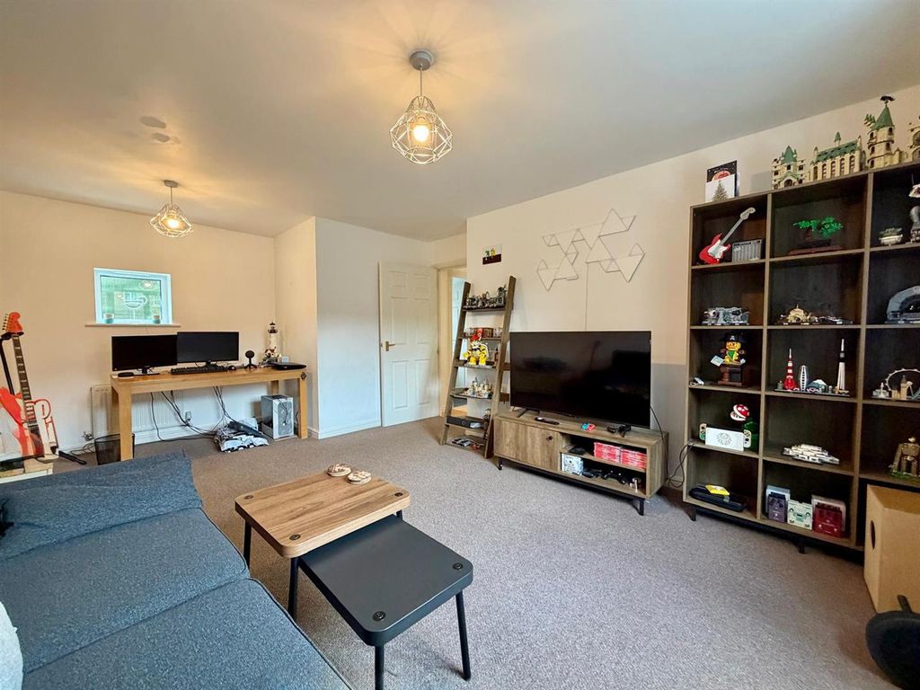 Property photo 3 of 13 Whatsapp Image 2026-02-25 At 16.07.31.Jpeg