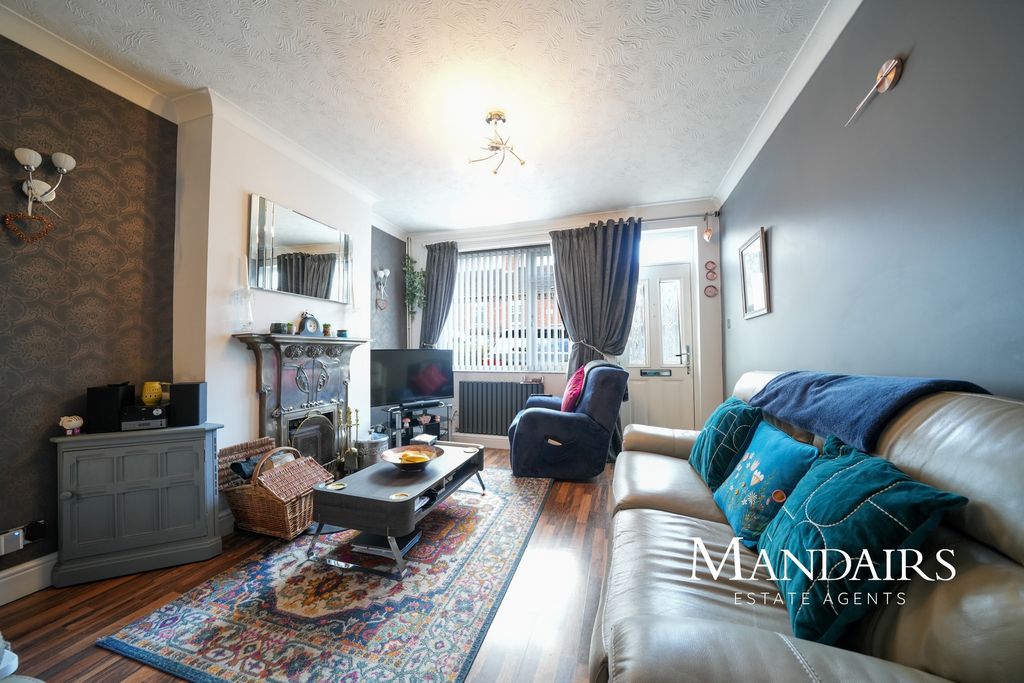 Property photo 3 of 22