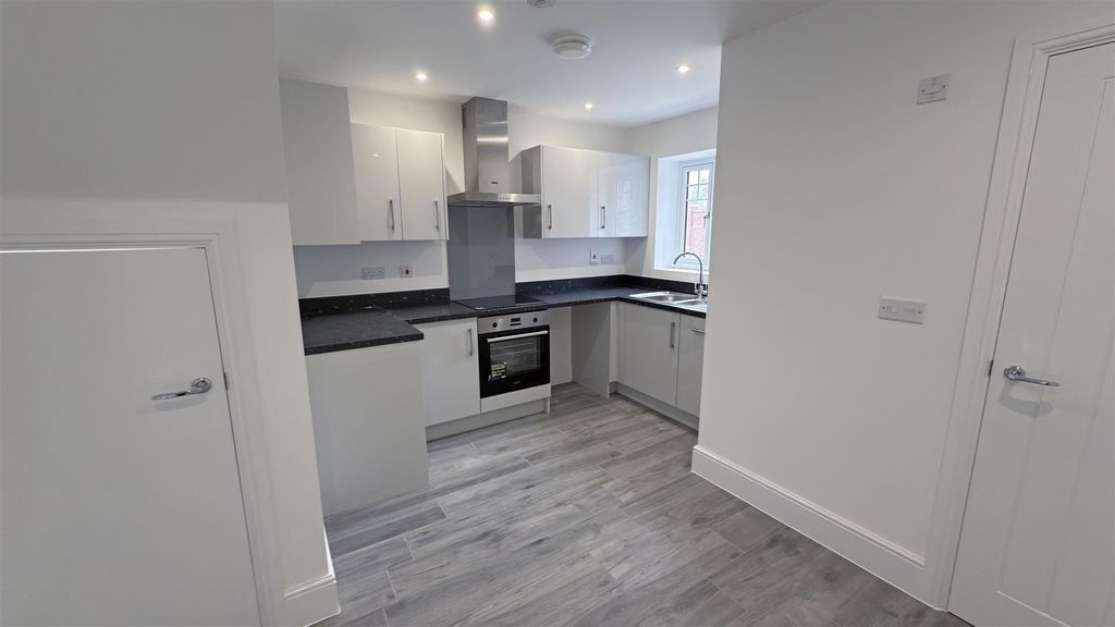 Property photo 2 of 7 Img_5162.Jpeg