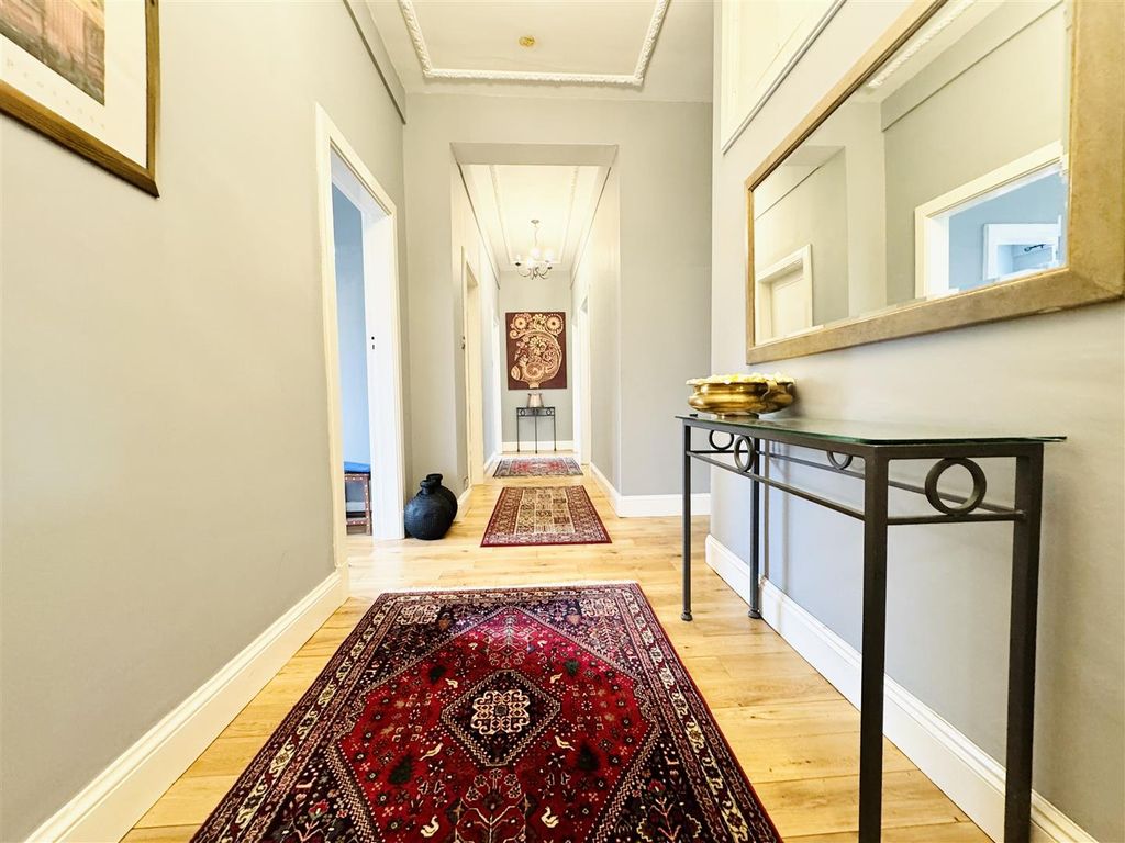 Property photo 2 of 18 Img_1876.Jpg