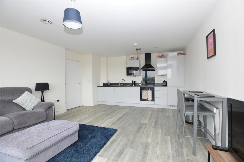 Property photo 2 of 6 Dsc_0187.Jpg